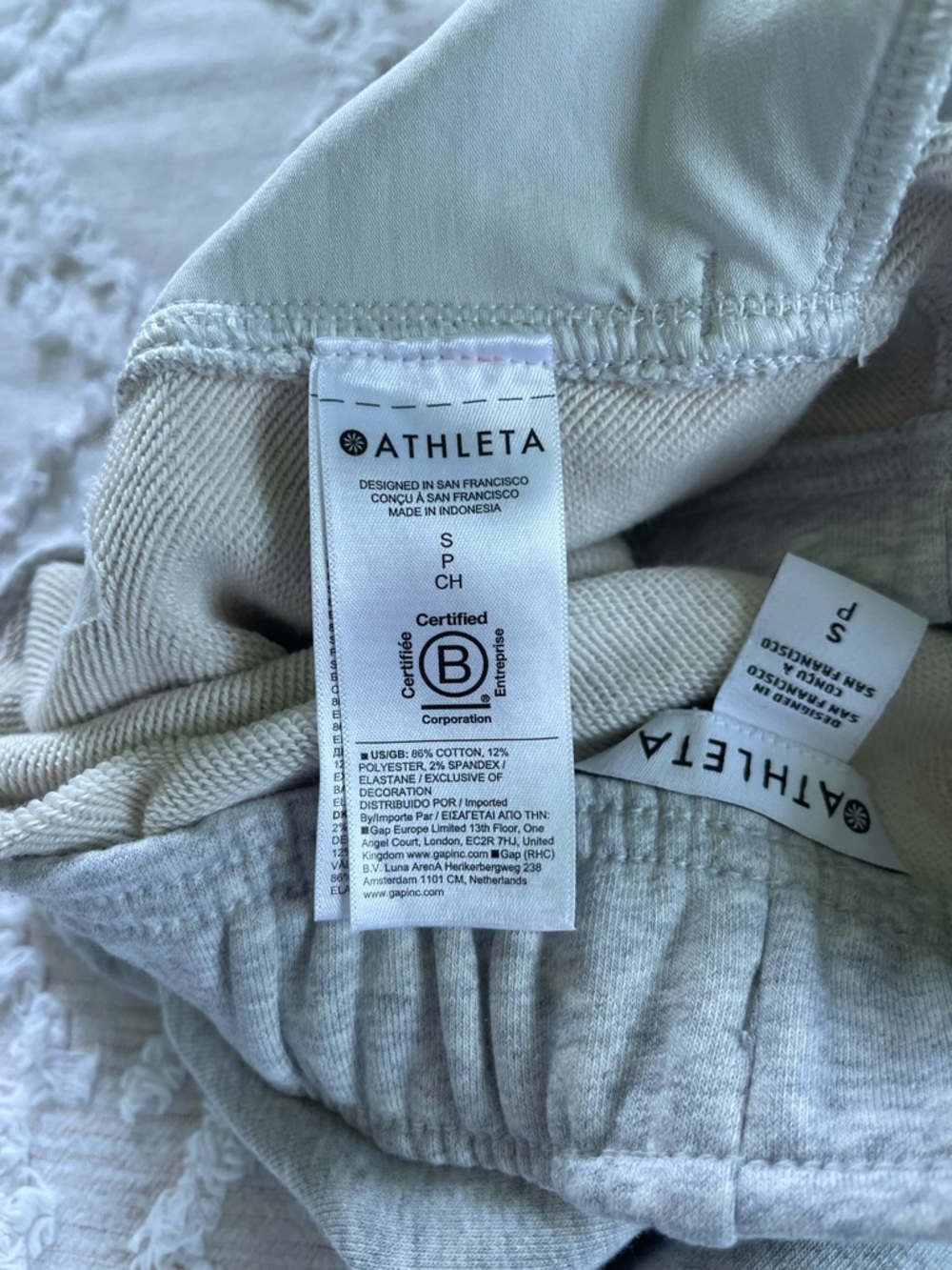Athleta Mid Rise Gray Shorts - Picture 4 of 8